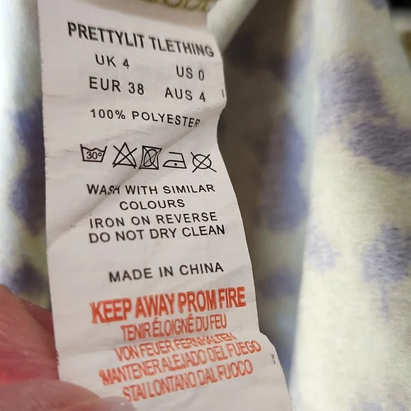 Pretty Little Thing Dress - Picture 9 of 10